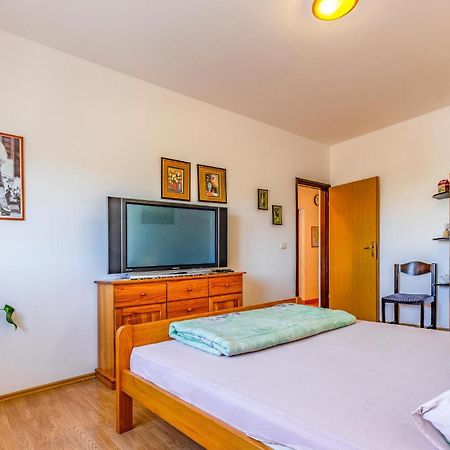 Gorgeous Apartment In Pula With Kitchen Dış mekan fotoğraf