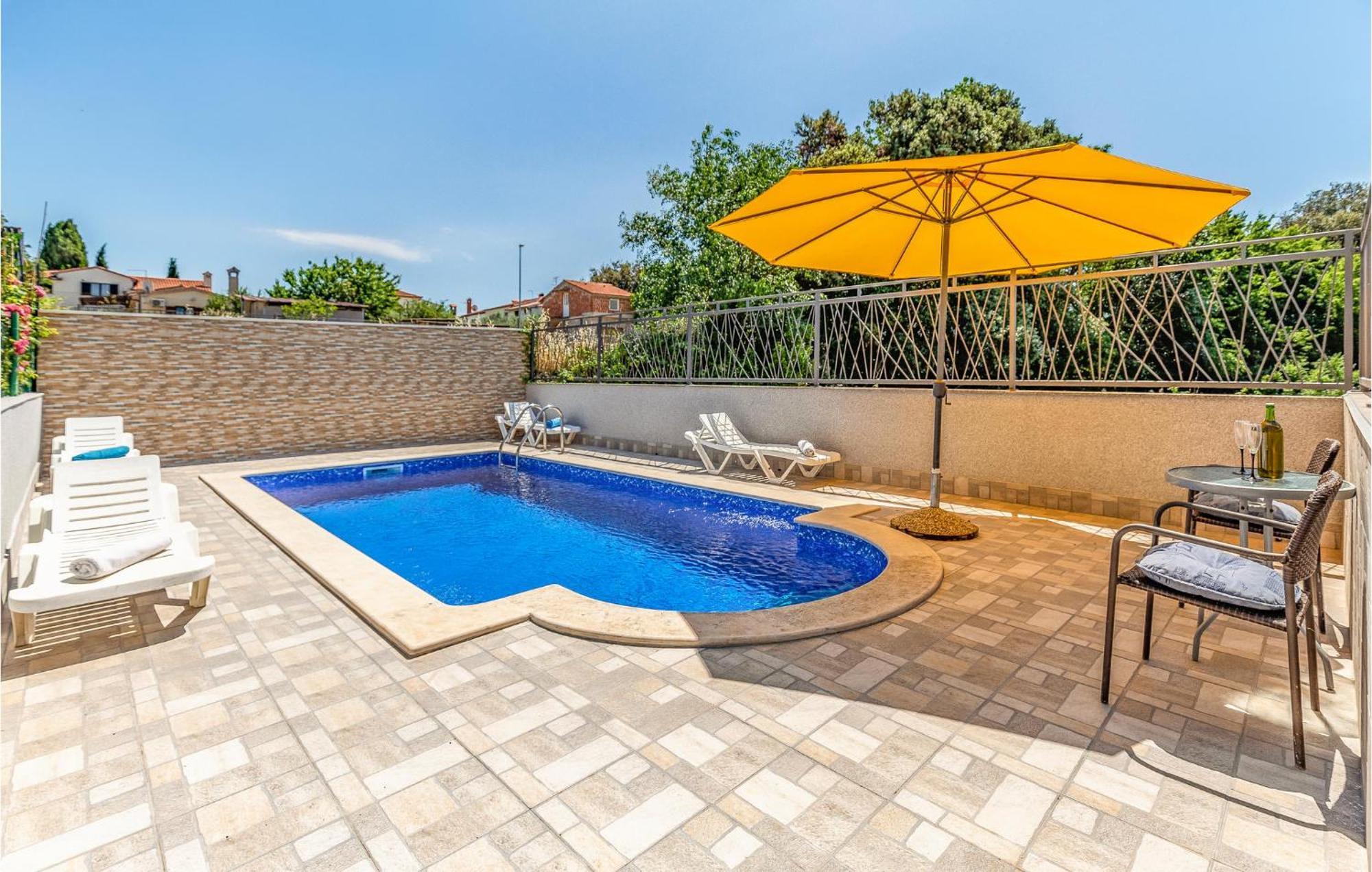Gorgeous Apartment In Pula With Kitchen Dış mekan fotoğraf